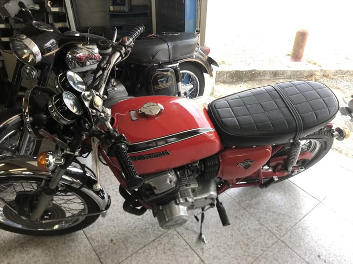 Chegada Honda CB750 four K2